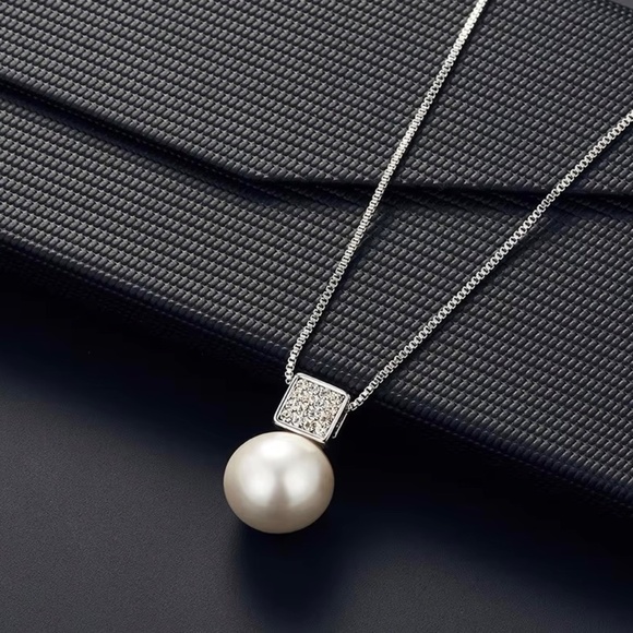 2 PCS Imitation Pearl Pendant Women Necklace Earring Stud Set Silver Jewelry Set - Picture 2 of 3